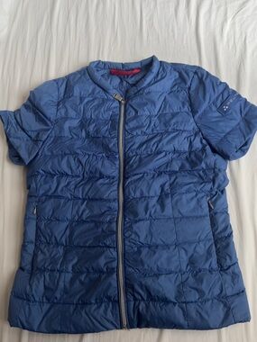 Peuterey Short-Sleeve Quilted Puffer Jacket in Blue